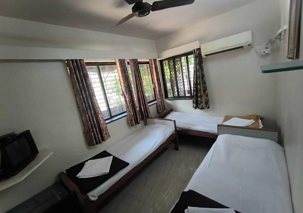 Hotel Rupali Mumbai Exterior foto